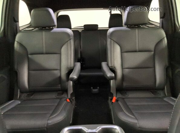 1GKENNKS5RJ197875 2024 GMC ACADIA Белый Вид задних сидений