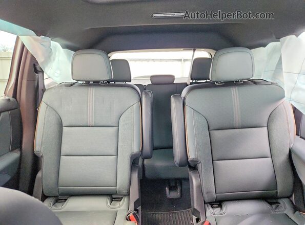 1GKENPRS8SJ286430 2025 GMC ACADIA Белый Вид задних сидений