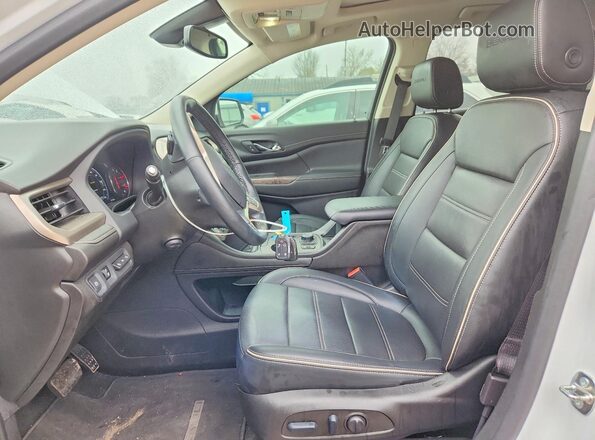 1GKKNPLS2PZ103236 2023 GMC ACADIA Белый Вид салона спереди