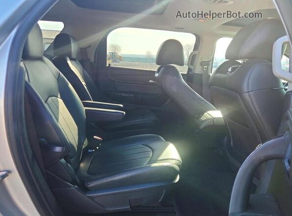 1GKKVSKD3HJ288564 2017 GMC ACADIA Серебряный Вид задних сидений