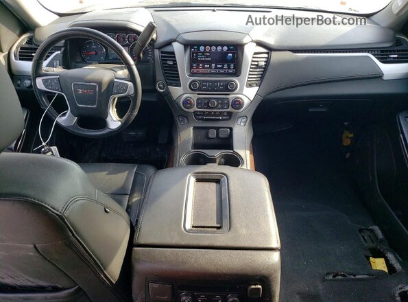 1GKS2GKC7LR178818 2020 GMC YUKON Black Widok deski rozdzielczej