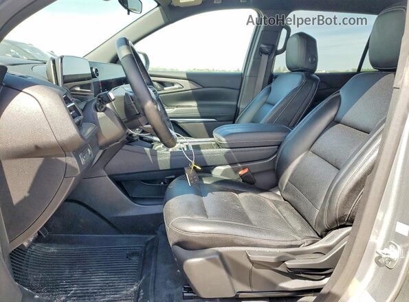 1GNEREKS2RJ240558 2024 CHEVROLET TRAVERSE Серый Вид салона спереди