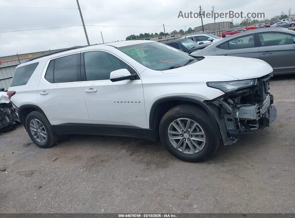1GNERGKW0NJ194012 2022 CHEVROLET TRAVERSE Белый Вид задней части салона