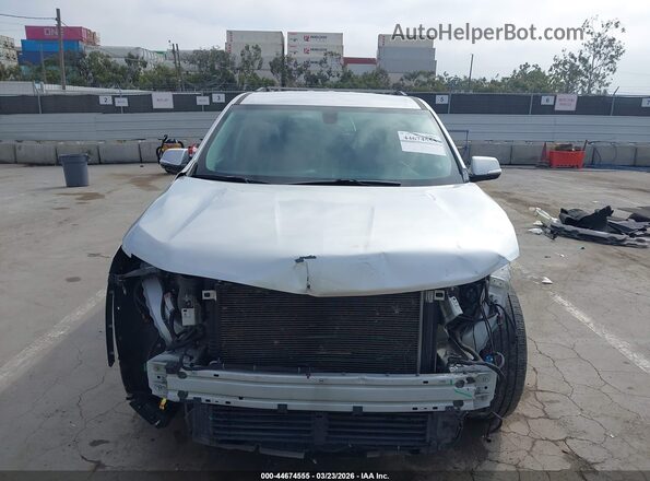 1GNERGKW6JJ173840 2018 CHEVROLET TRAVERSE Серебряный Вид щитка приборов