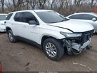 2022 Chevrolet Traverse Awd Ls White vin: 1GNEVFKW2NJ136974