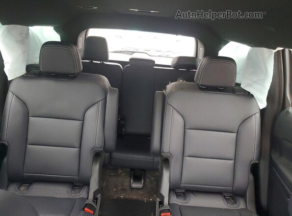 1GNEVGRS8SJ219040 2025 CHEVROLET TRAVERSE Серебряный Вид задних сидений