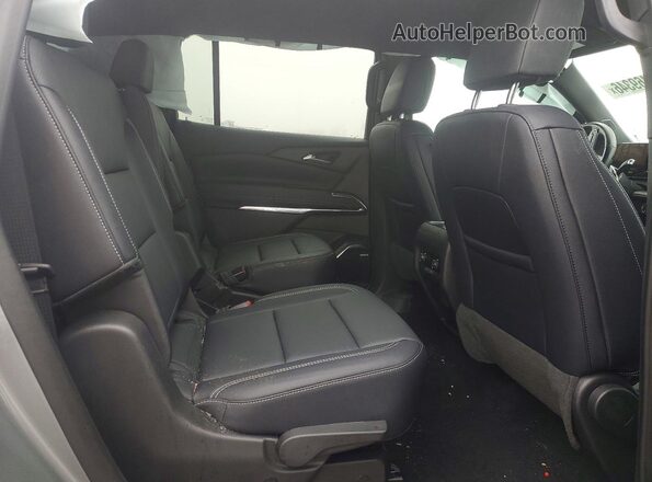 1GNEVGRS8SJ219040 2025 CHEVROLET TRAVERSE Серебряный Вид задней части салона