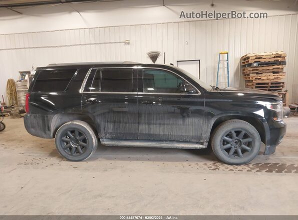 1GNSCBKC1JR278221 2018 CHEVROLET TAHOE Черный Вид задней части салона
