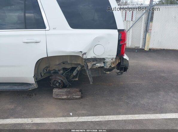 1GNSCBKC2HR255699 2017 CHEVROLET TAHOE Белый Вид спереди
