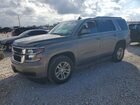 2019 Chevrolet Tahoe C1500 Lt Серебряный vin: 1GNSCBKC2KR193552