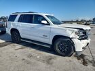 2018 Chevrolet Tahoe C1500 Lt Белый vin: 1GNSCBKCXJR395537