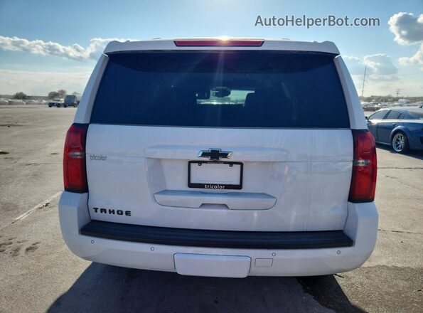 1GNSCBKCXJR395537 2018 CHEVROLET TAHOE Белый Вид сзади