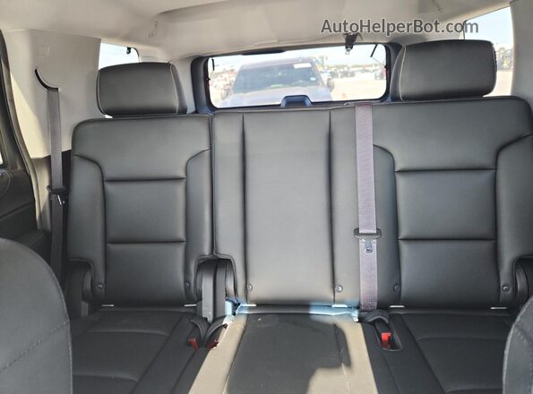 1GNSCBKCXJR395537 2018 CHEVROLET TAHOE Белый Вид задних сидений