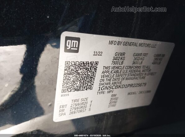 1GNSCBKD1PR225679 2023 CHEVROLET SUBURBAN Черный Вид подкапотного пространства