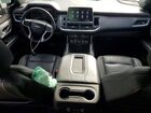 2021 Chevrolet Suburban C1500 Lt White vin: 1GNSCCKD2MR392067