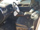 2018 Chevrolet Suburban C1500 Premier White vin: 1GNSCJKC2JR201528