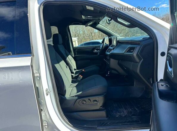 1GNSCLED6PR285782 2023 CHEVROLET TAHOE White Widok z przodu