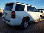 2019 Chevrolet Tahoe K1500 Lt Белый vin: 1GNSKBKC4KR170776