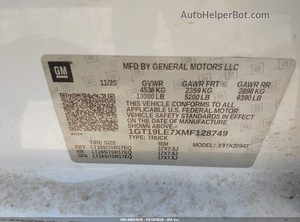 1GT19LE7XMF128749 2021 GMC SIERRA White Widok komory silnika