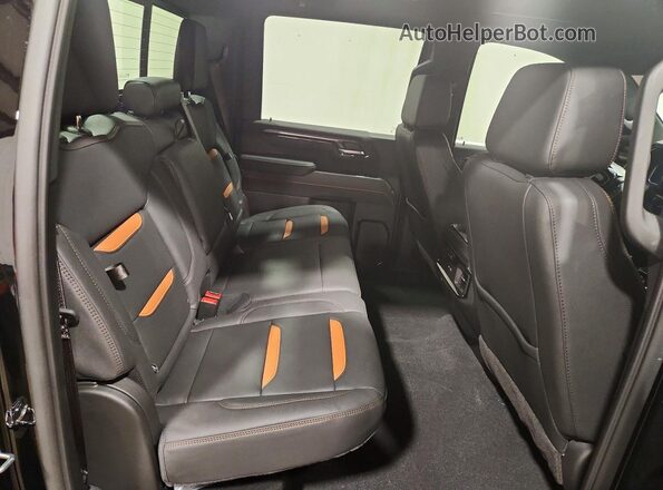 1GT4UPE77TF160043 2026 GMC SIERRA Black Вид задніх сидінь