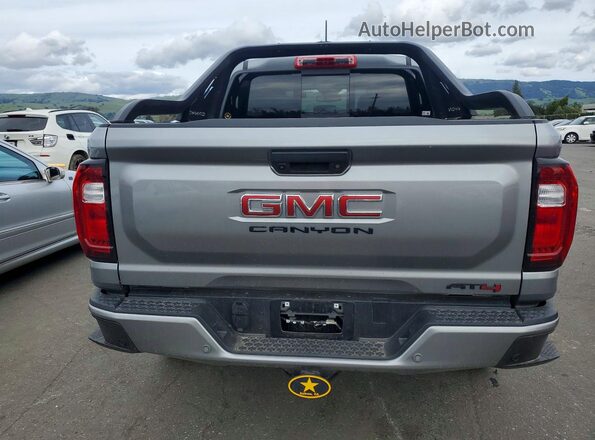 1GTP2DEK6S1178969 2025 GMC CANYON Серебряный Вид сзади