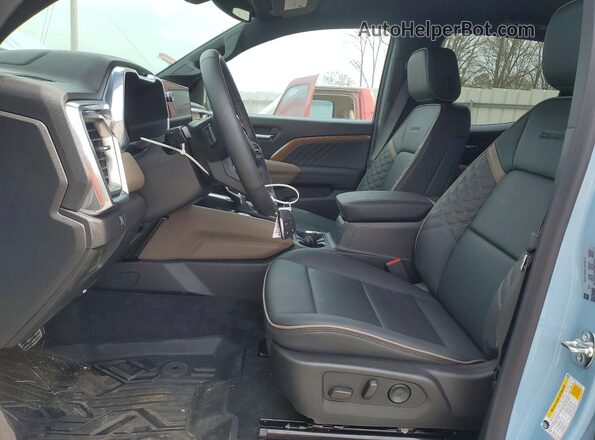 1GTP2FEK1T1173353 2026 GMC CANYON Синий Вид салона спереди
