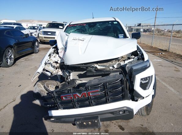 1GTP5BEK3R1172634 2024 GMC CANYON White Vista del salpicadero