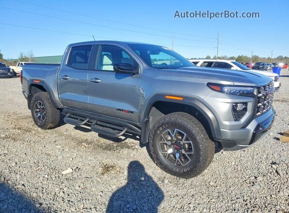 1GTP6EEK2R1277471 2024 GMC CANYON Серебряный Передняя правая четверть