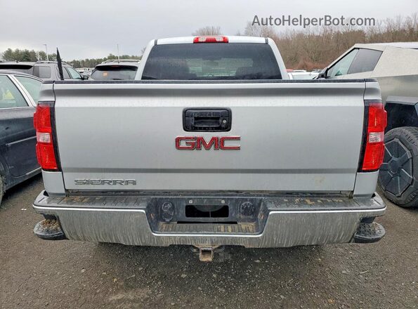 1GTV2LEC2JZ181541 2018 GMC SIERRA Silver Rear view