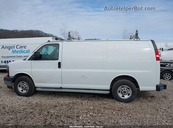 1GTW7AFG2L1168236 2020 GMC SAVANA CARGO White Widok wnętrza 360 stopni