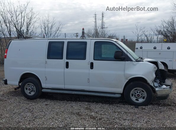 1GTW7AFG2L1168236 2020 GMC SAVANA CARGO White Widok wnętrza z tyłu