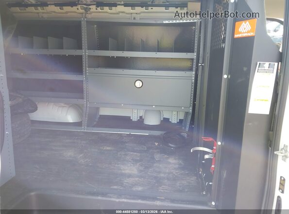 1GTW7AFP7S1102635 2025 GMC SAVANA CARGO White Вид наклейки з VIN-кодом