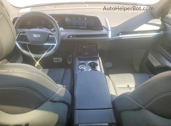 1GYC3KML9TZ704101 2026 CADILLAC VISTIQ Серый Вид панели приборов