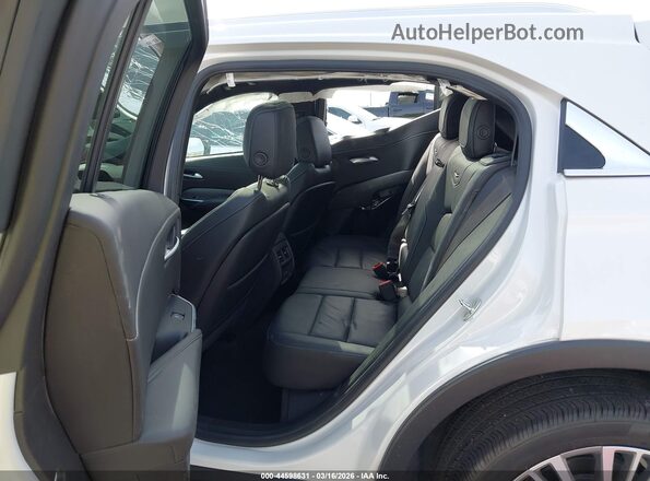 1GYFZDR44RF171593 2024 CADILLAC XT4 White Vista de la etiqueta del VIN