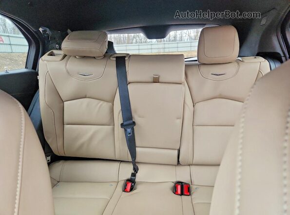 1GYFZDR46SF157605 2025 CADILLAC XT4 Синий Вид задних сидений