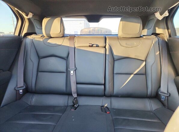 1GYFZER45NF170274 2022 CADILLAC XT4 Серый Вид задних сидений