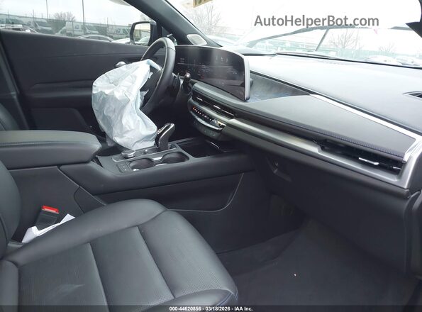 1GYFZER47SF111464 2025 CADILLAC XT4 Черный Вид салона спереди