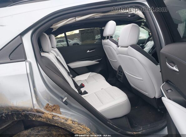 1GYFZFR48RF102708 2024 CADILLAC XT4 Gray Widok naklejki z numerem VIN