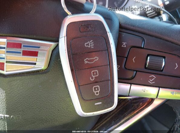 1GYKPCRS7LZ119443 2020 CADILLAC OTHER Черный Вид панели приборов