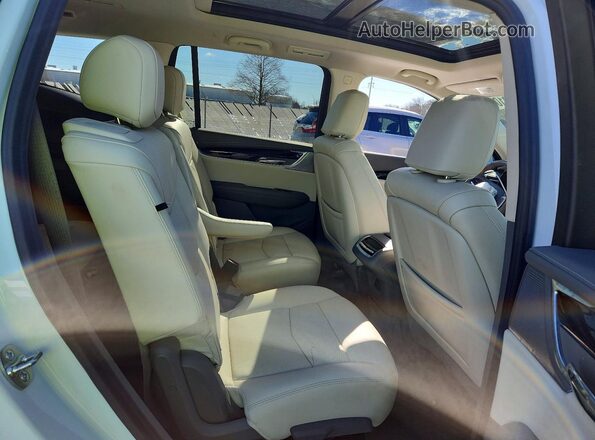 1GYKPCRS8SZ127940 2025 CADILLAC OTHER Белый Вид задней части салона