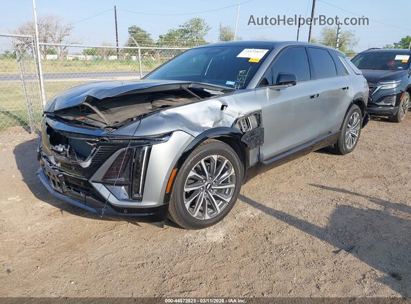 1GYKPVRKXRZ116217 2024 CADILLAC OTHER Silver Vista tres cuartos delantera izquierda