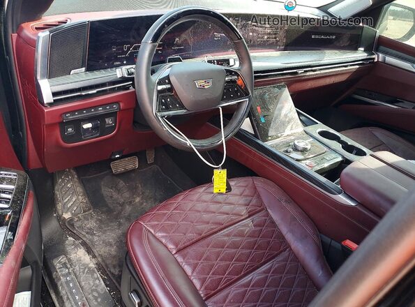 1GYS9FRL0SR326274 2025 CADILLAC ESCALADE Черный Вид панели приборов