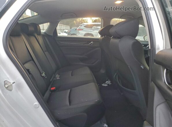 1HGCV1F14KA155864 2019 HONDA ACCORD Белый Вид задних сидений