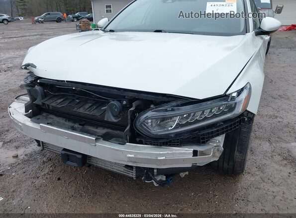 1HGCV1F16KA029330 2019 HONDA ACCORD White 