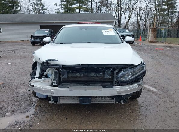 1HGCV1F16KA029330 2019 HONDA ACCORD White Vista del cuadro de instrumentos