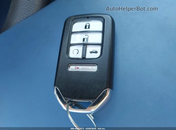 1HGCV1F1XKA165945 2019 HONDA ACCORD Белый Вид панели приборов