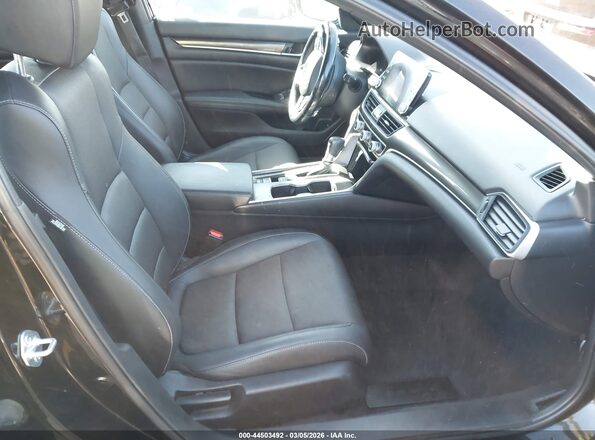 1HGCV1F34NA057682 2022 HONDA ACCORD Черный Вид салона спереди