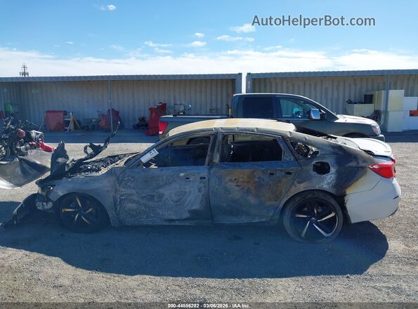 1HGCV1F35KA016408 2019 HONDA ACCORD Белый Вид задней части салона