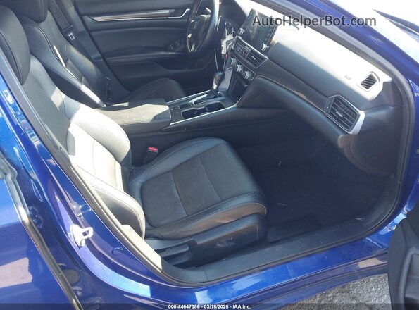 1HGCV1F36KA045741 2019 HONDA ACCORD Синий Вид салона спереди