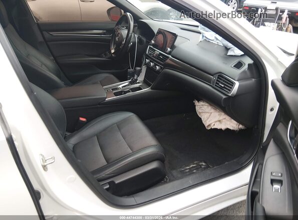 1HGCV1F36KA146908 2019 HONDA ACCORD White Widok wnętrza z przodu